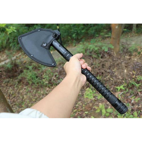 Hook tail battle axe (aluminum handle)