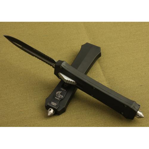 Deinonychus 162 Dual-Edge Partially Serrated Knife