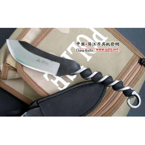 Handcrafted Twisted Blade - Model 02