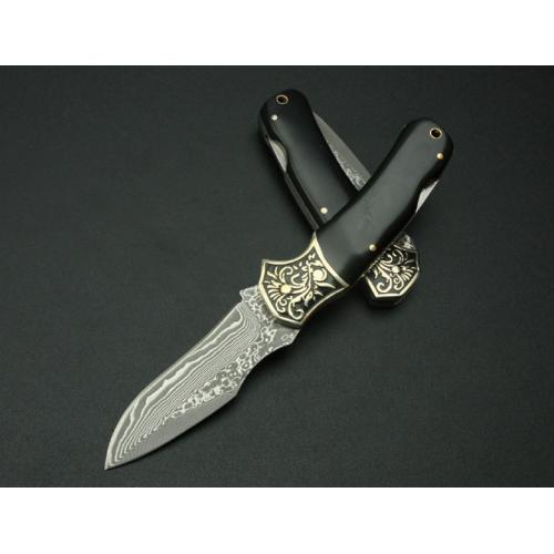 Damascus Folding Knife - Black Horn 3 (Concave Handle)