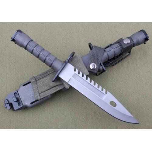Precision Replica D80 Military Knife, Steel Finish, Detachable Blade