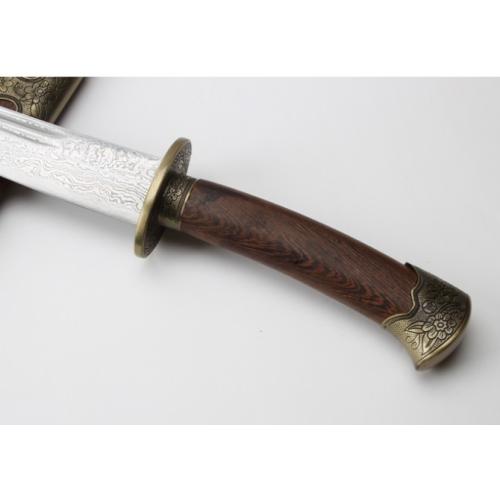 12-Inch Steel Saber with Qing Dynasty Pattern