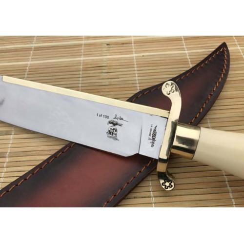 Expendables - Lunger Gold-Backed Big Bowie (Original)