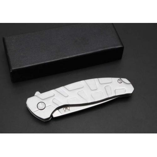Bear Head Folding Knife with Steel Handle