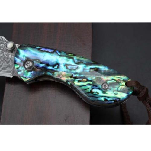 Damascus Collector\'s Edition Folding Knife