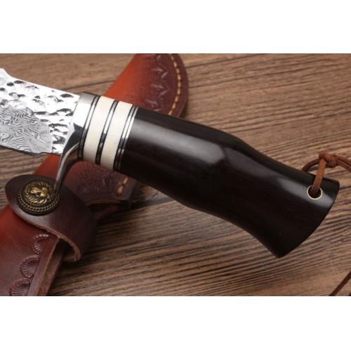 Handcrafted Damascus Steel Hunting Knife
