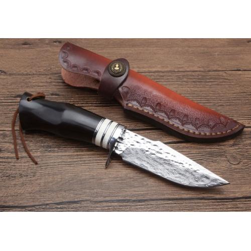 Handcrafted Damascus Steel Hunting Knife