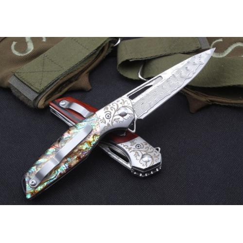 Woodpecker Damascus Folding Knife