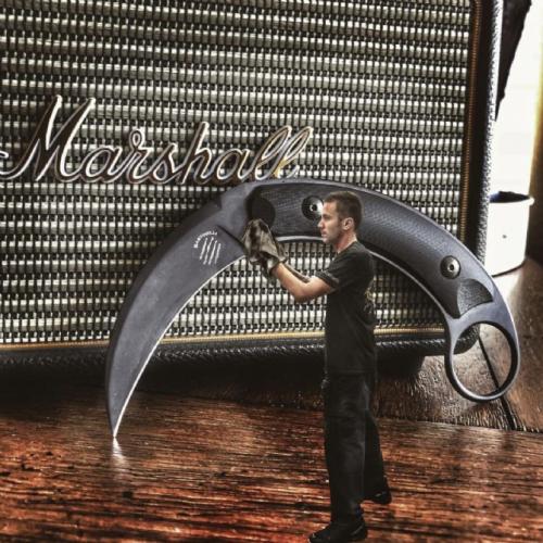 Bastinelli Knives Italy - Shadow Moon Claw
