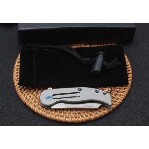 D2 Steel Mini Piggy Quick-Open Keychain Knife