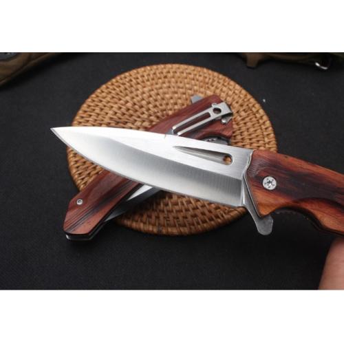 Armored Vehicle - Rapid Open Folding Knife