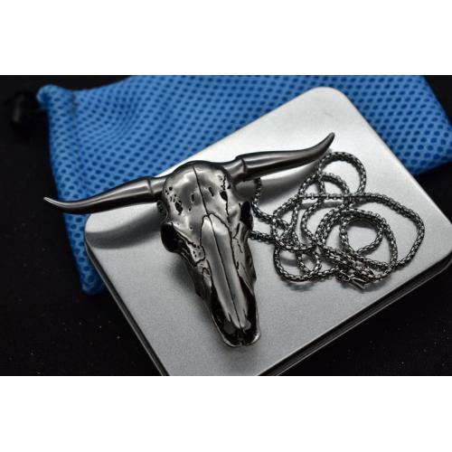 Mini Bull Damascus Steel Hand Dagger