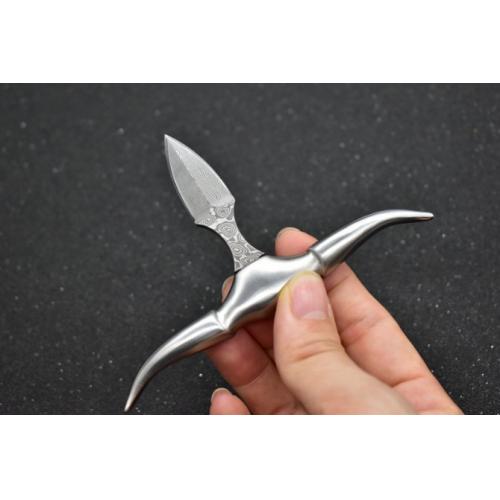 Mini Bull Damascus Steel Hand Dagger