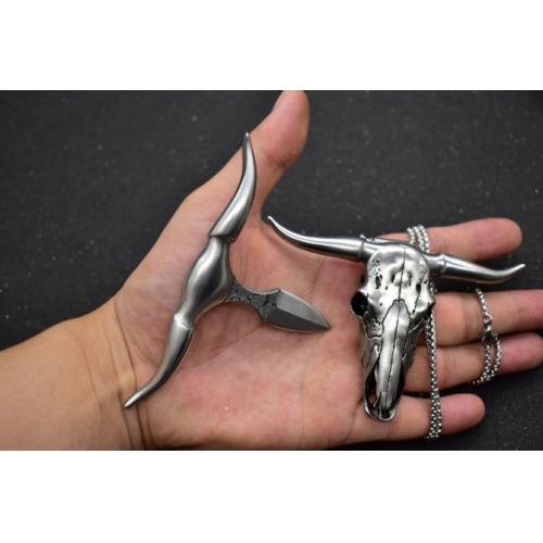 Mini Bull Damascus Steel Hand Dagger