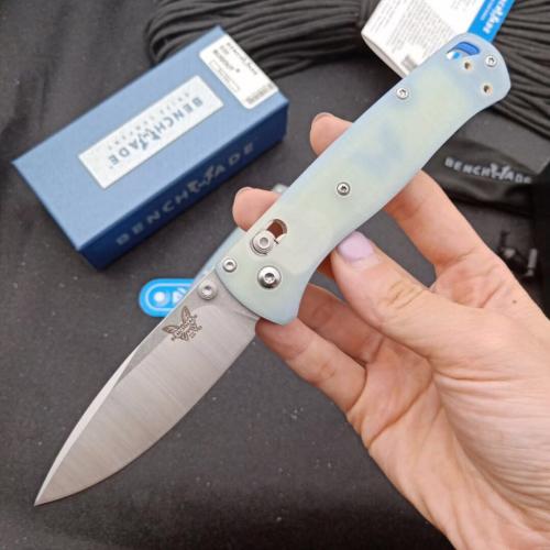 Butterfly 535 Folding Knife with G10 Handle
