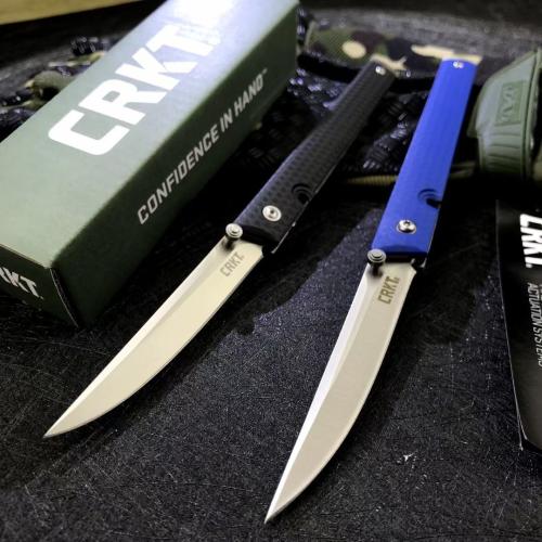Columbia 7096 Folding Knife with Bearing, Available in Blue and Black Handles