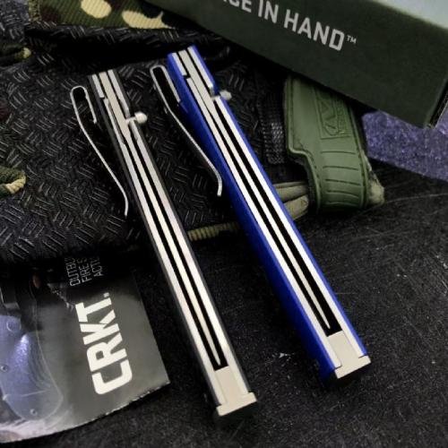Columbia 7096 Folding Knife with Bearing, Available in Blue and Black Handles