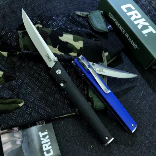 Columbia 7096 Folding Knife with Bearing, Available in Blue and Black Handles