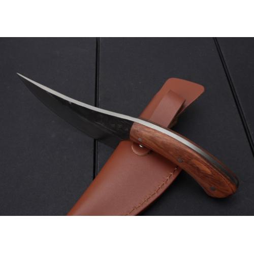Handcrafted Triangular Tiger Forged Knife: A Masterpiece of Precision and Artistry