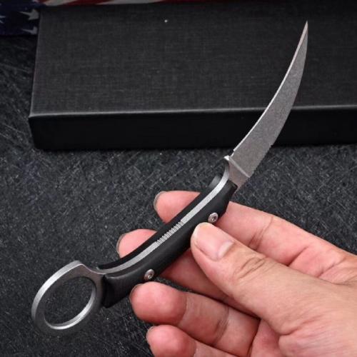 Introducing the Bastinelli Wildcat Claw Knife—a perfect blend of precision and design. This knife offers exceptional per
