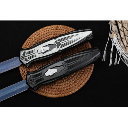 Microtech - Bat Spring-Assisted Knife: Precision Meets Power