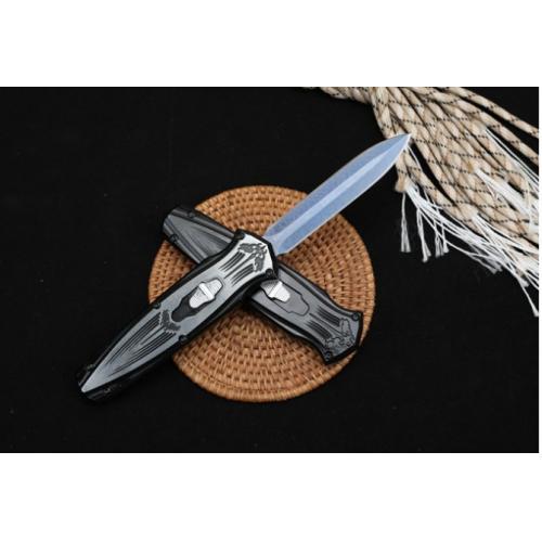 Microtech - Bat Spring-Assisted Knife: Precision Meets Power