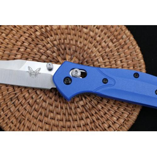 Benchmade 940 Folding Knife with Blue Handle and Combo Edge