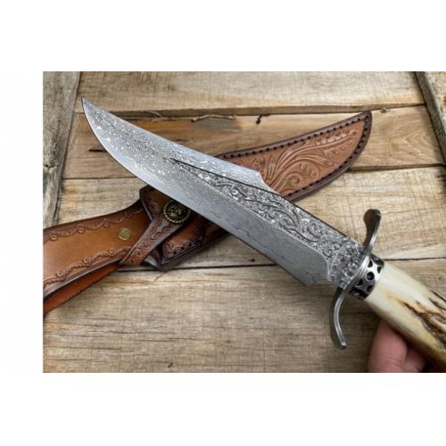 Supreme Wild Antler Damascus Collectible Knife