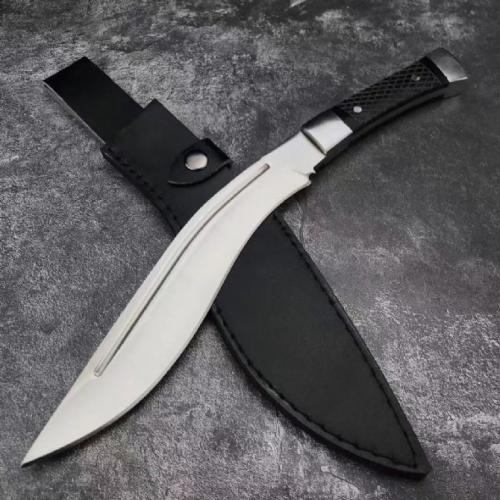 Compact Tactical Kukri Knife: Precision Meets Power