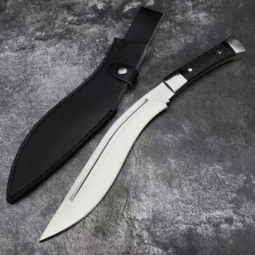 Compact Tactical Kukri Knife: Precision Meets Power