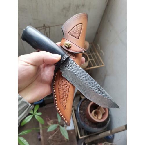 Handcrafted Damascus Hunting Knife – Embody the Samurai Spirit