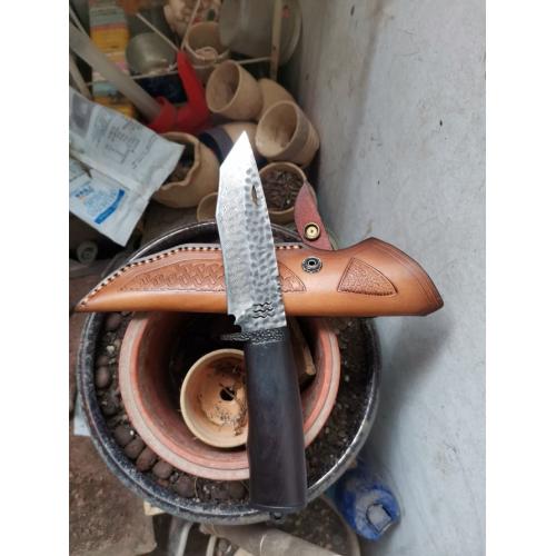 Handcrafted Damascus Hunting Knife – Embody the Samurai Spirit