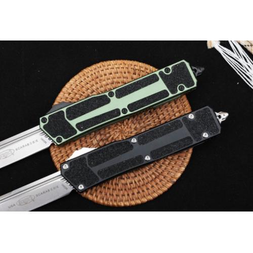 Introducing the Microtech Navy Beetle (2) – where precision meets performance.