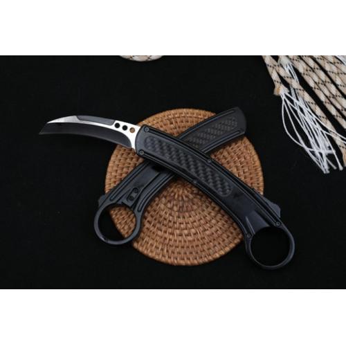 Raptor Claw - Out-the-Front Knife