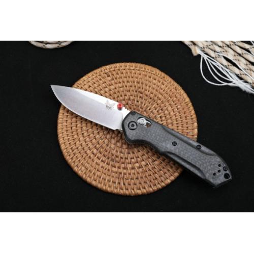 Benchmade 565-1 Carbon Fiber Folding Knife