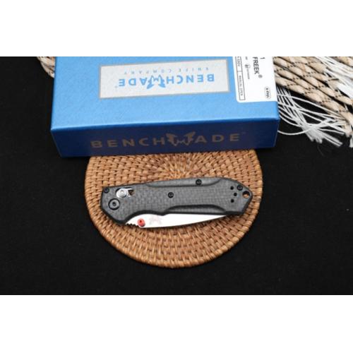 Benchmade 565-1 Carbon Fiber Folding Knife