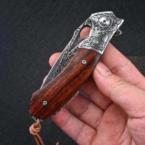 VG10 Damascus - Crimson Folding Knife