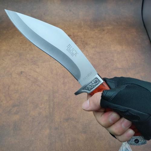 Buck Tactical Kukri Knife