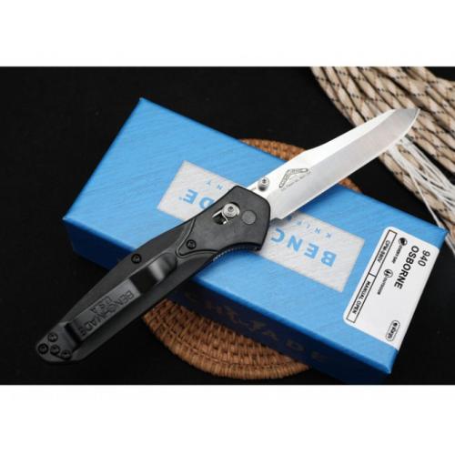 Butterfly 940 Folding Knife with Carbon Fiber Handle