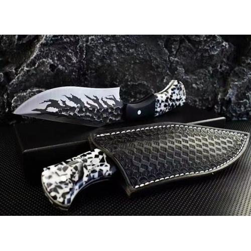 Lightning Tactical Knife: Precision Meets Power