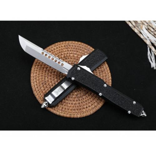 Introducing the Microtech Navy Ant III: Precision engineering meets cutting-edge technology. Experience unparalleled per