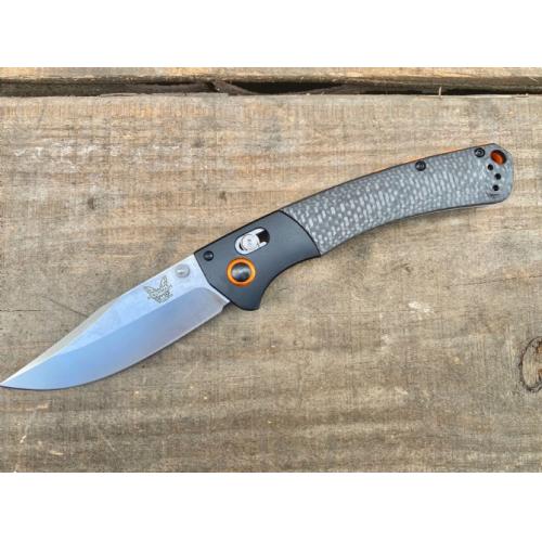 Benchmade 10580-1 Folding Knife with Carbon Fiber Handle