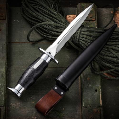 Vietnam War - Chinese Type 53 Reconnaissance Dagger (Black Handle)