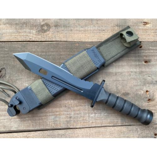 FOX Italian Military Knife: Precision and Craftsmanship in Every Blade