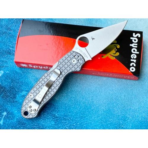 Spyderco C223 Checkered Folding Knife