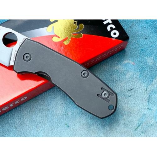 Spyderco C158 TIP2 Folding Knife