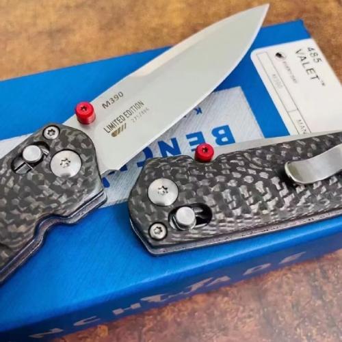 Butterfly 485 Folding Knife with Carbon Fiber Handle