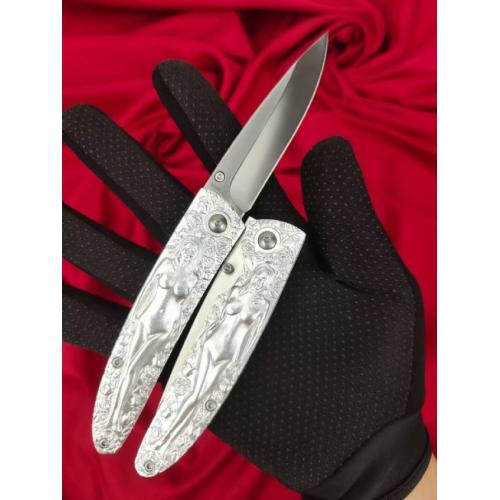Venus Goddess Folding Knife: Elegance Meets Precision