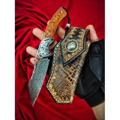 Wolf Howl Damascus Folding Knife