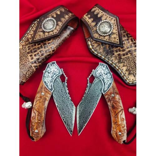 Wolf Howl Damascus Folding Knife